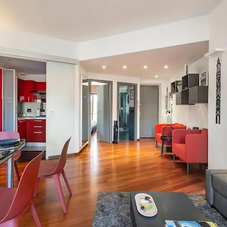 Torino, Centro Cloud 9 + Parking Apartment *